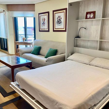 Apartamento Centrico Con Garaje Vigo Eksteriør bilde